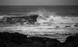 storm preparedness tips for employers breaking waves
