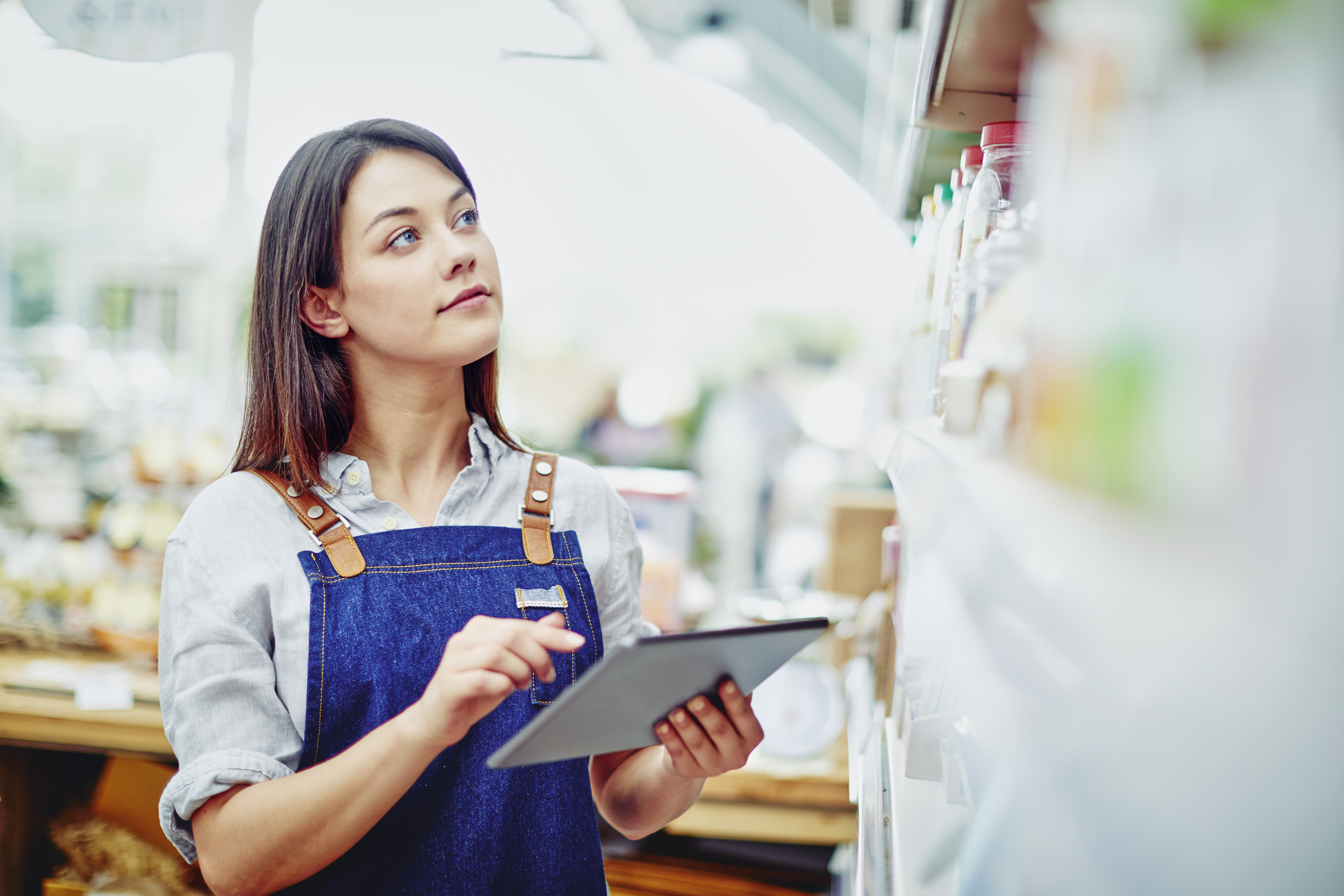 PEO vs. Payroll Services: What’s Better for Your Business?